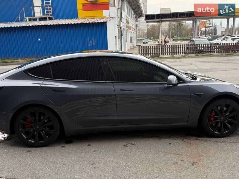 Седан Tesla Model 3 2019 в Харькове