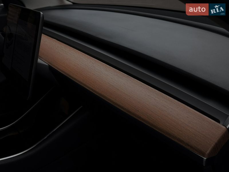 Седан Tesla Model 3 2020 в Одессе