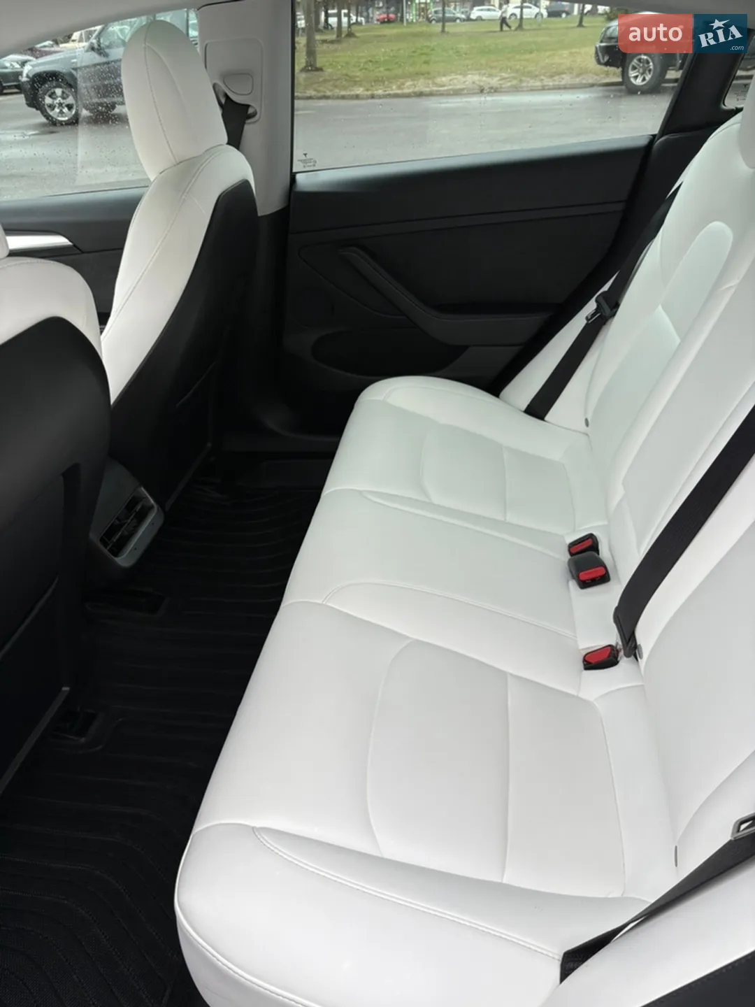 2022 Tesla Model 3 - мініатюра 12