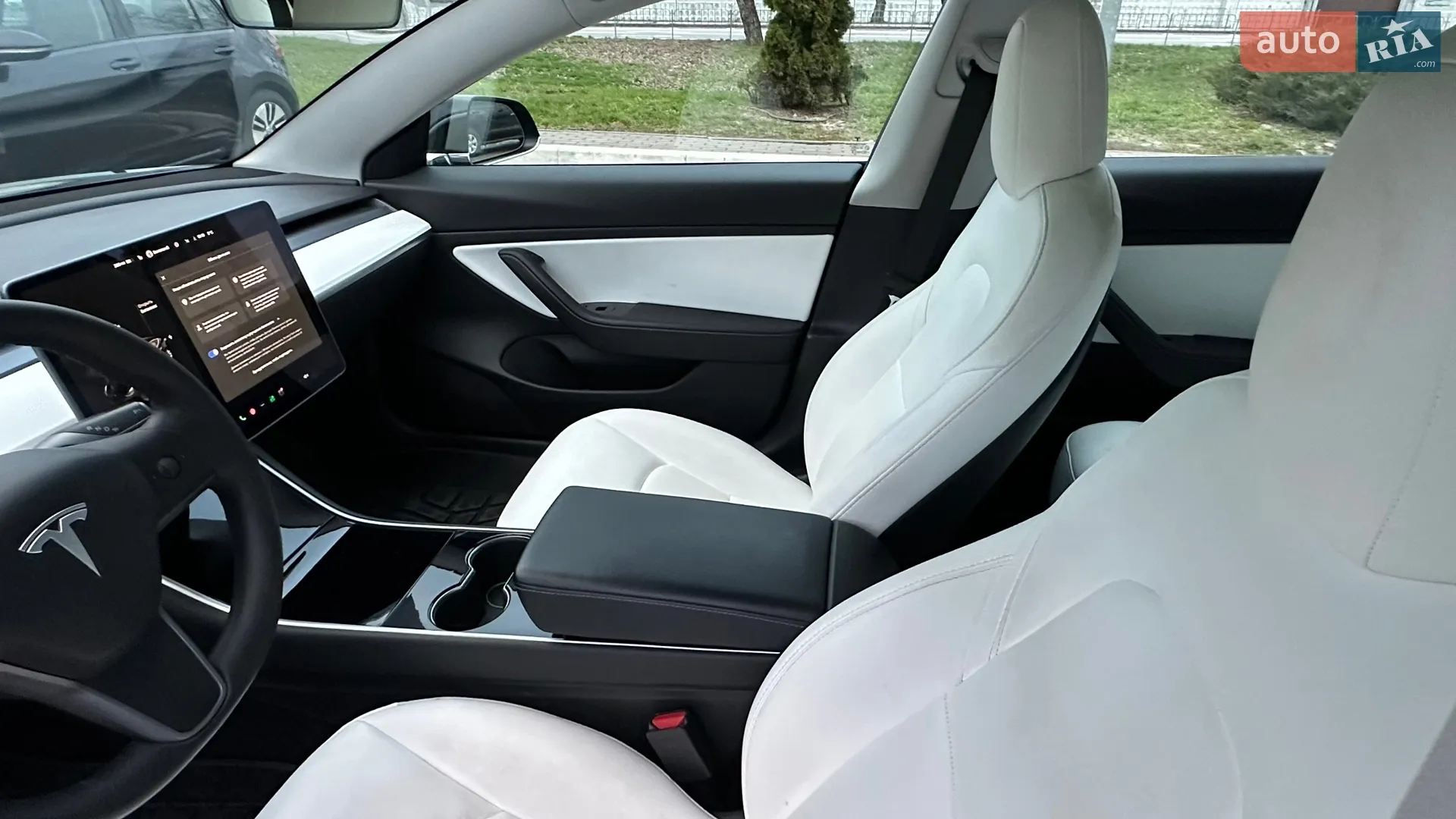 2020 Tesla Model 3 - мініатюра 19