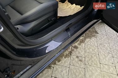 Седан Tesla Model 3 2024 в Львове
