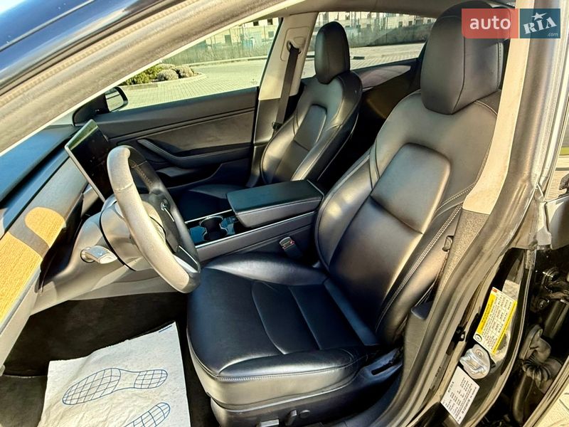 Седан Tesla Model 3 2019 в Харкові фото 32 Седан Tesla Model 3 2019 в Харкові