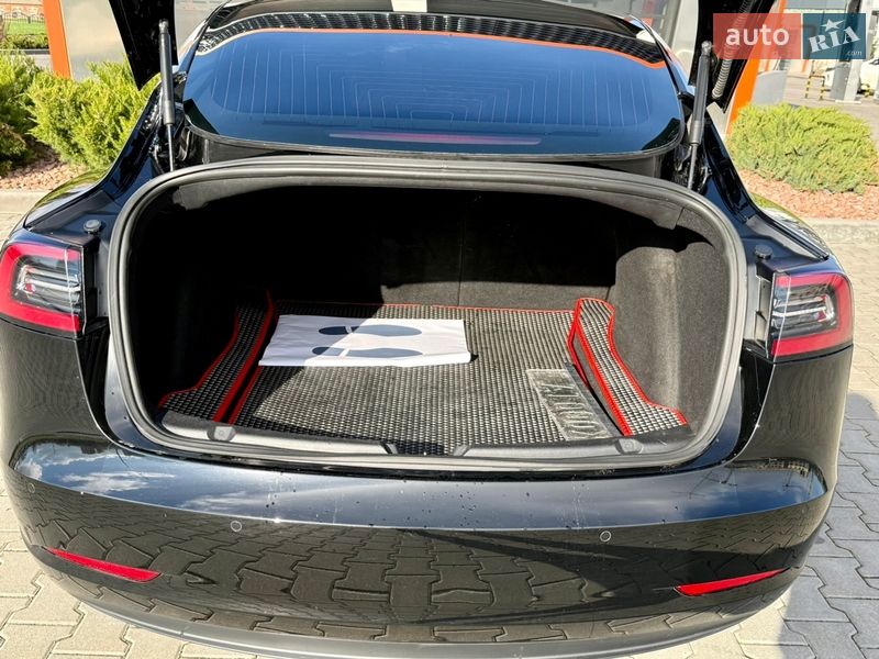 Седан Tesla Model 3 2019 в Харкові фото 36 Седан Tesla Model 3 2019 в Харкові
