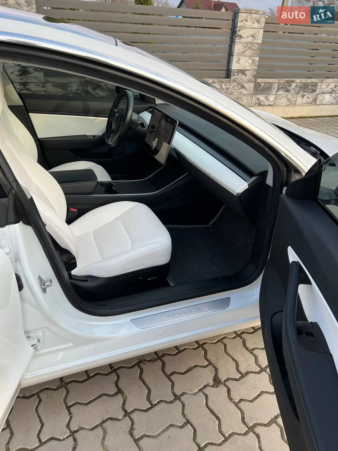 2018 Tesla Model 3 - мініатюра 17