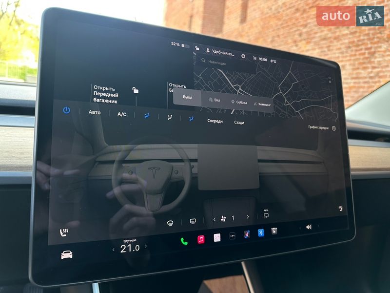 Седан Tesla Model 3 2019 в Львові