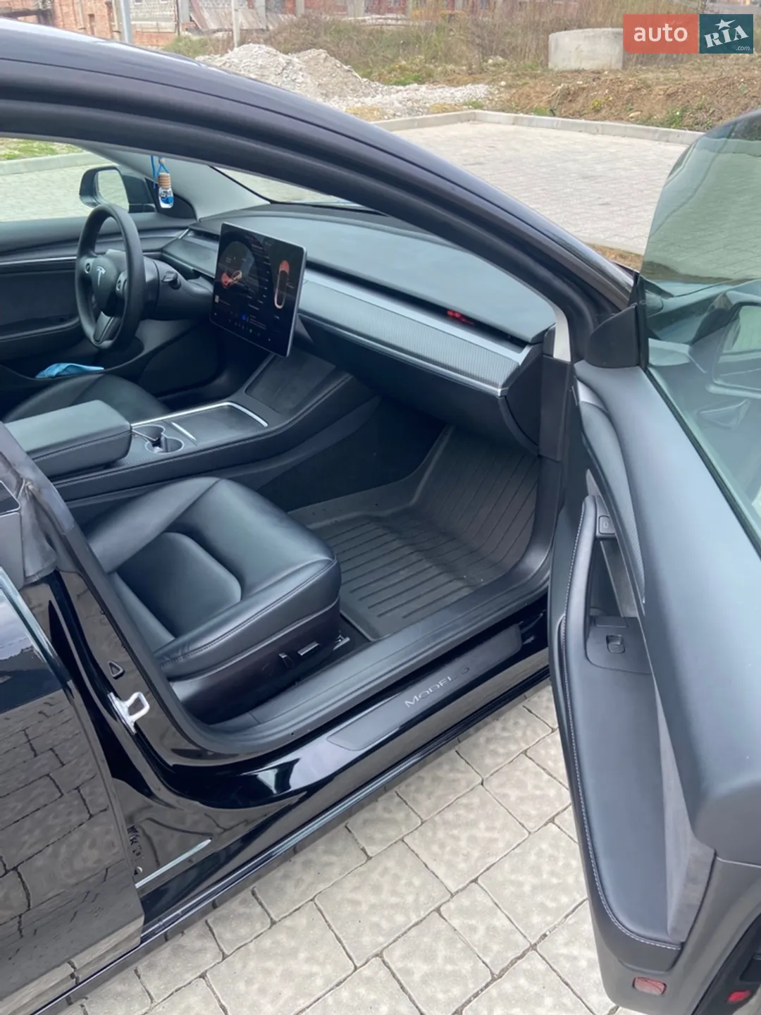 2022 Tesla Model 3 - мініатюра 17