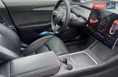 Седан Tesla Model 3 2022 в Львові