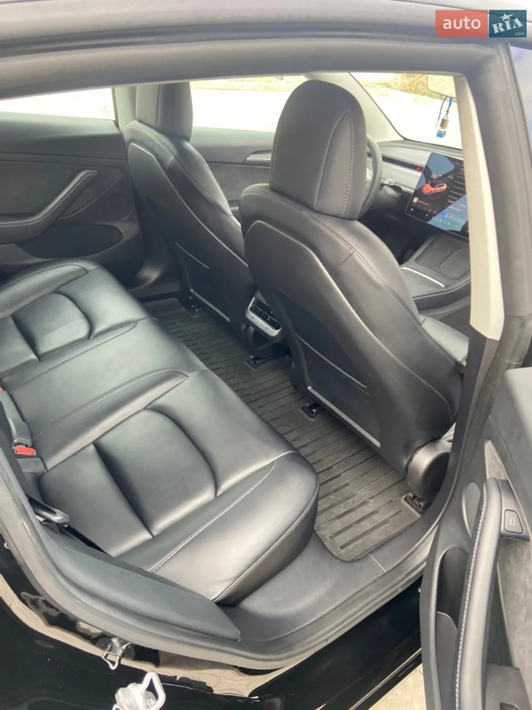 2022 Tesla Model 3 - мініатюра 25