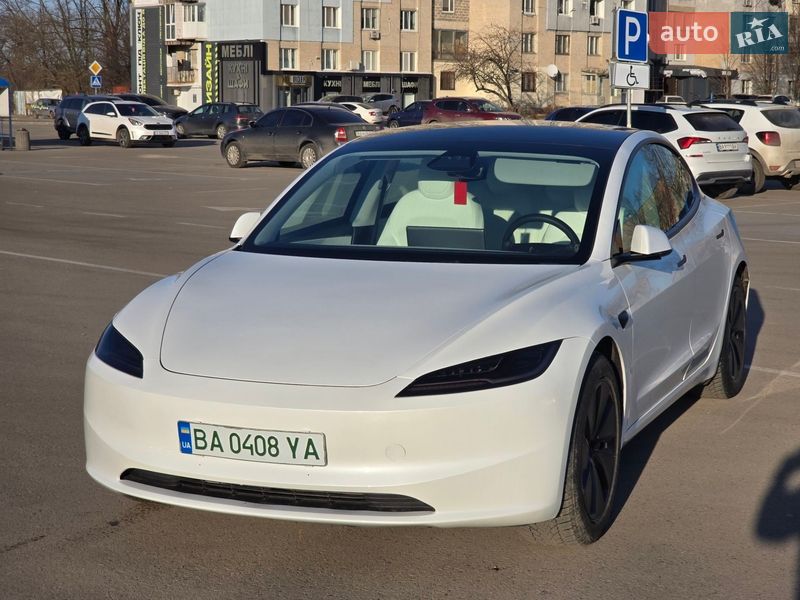 Седан Tesla Model 3 2025 в Кропивницком фото 8 Седан Tesla Model 3 2025 в Кропивницком