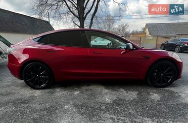 Седан Tesla Model 3 2018 в Києві