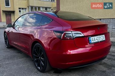Седан Tesla Model 3 2018 в Києві