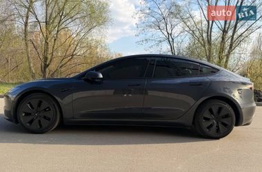 Седан Tesla Model 3 2024 в Киеве
