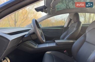 Седан Tesla Model 3 2024 в Киеве