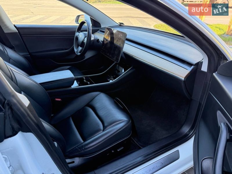 Седан Tesla Model 3 2020 в Кропивницком фото 11 Седан Tesla Model 3 2020 в Кропивницком