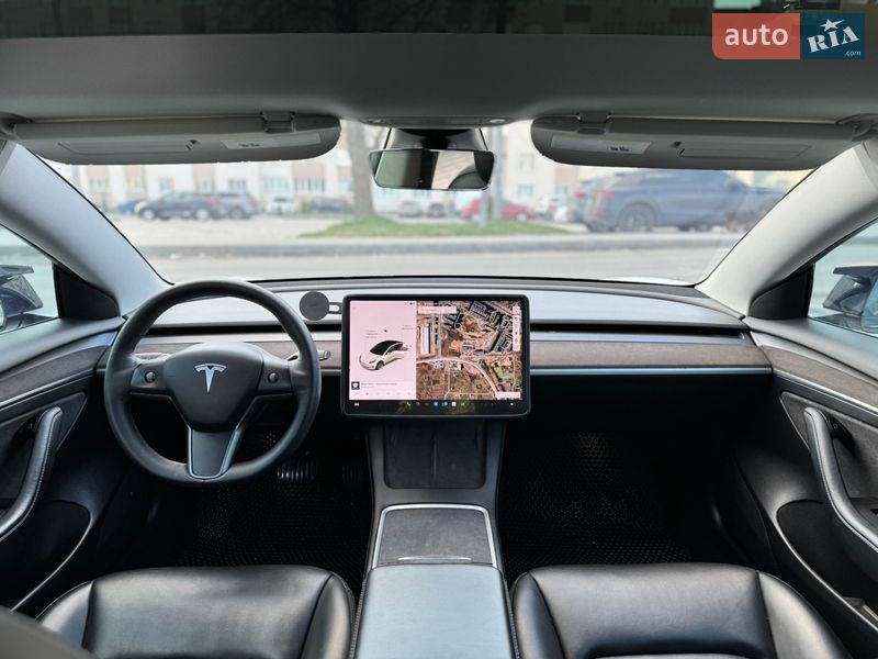 Седан Tesla Model 3 2021 в Хмельницком