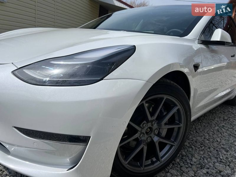 Седан Tesla Model 3 2022 в Дрогобичі фото 8 Седан Tesla Model 3 2022 в Дрогобичі