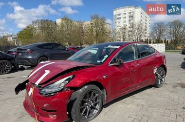 Седан Tesla Model 3 2018 в Луцьку