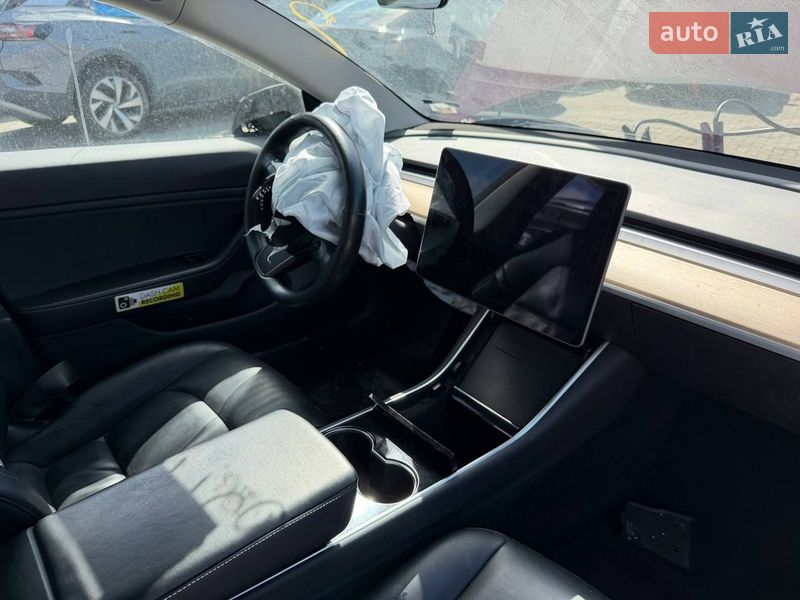 Седан Tesla Model 3 2018 в Луцьку фото 25 Седан Tesla Model 3 2018 в Луцьку