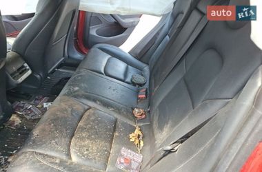 Седан Tesla Model 3 2021 в Киеве