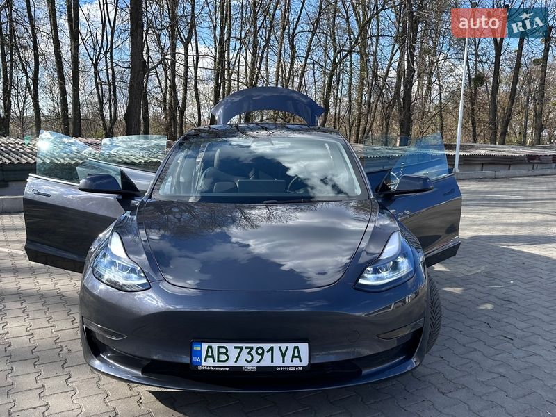Седан Tesla Model 3 2023 в Виннице фото 5 Седан Tesla Model 3 2023 в Виннице