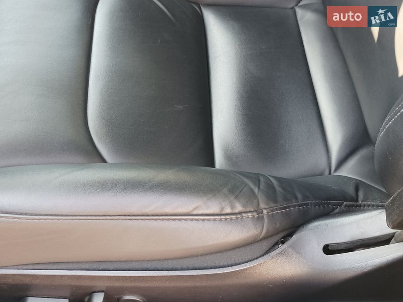 Седан Tesla Model 3 2019 в Киеве