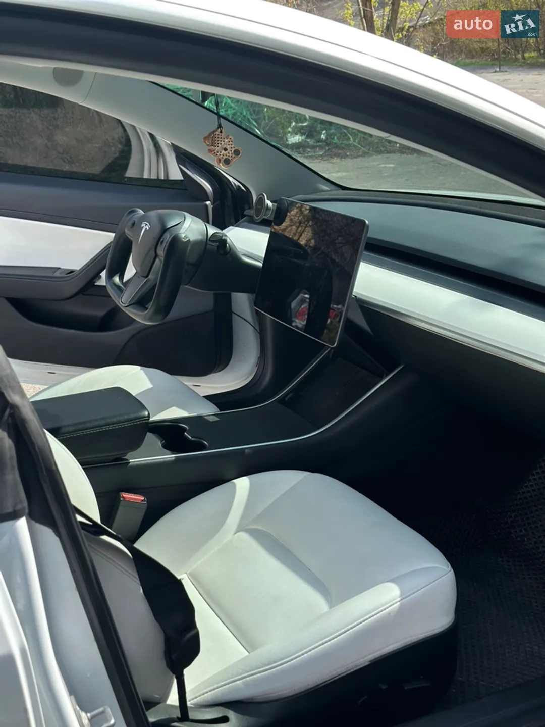 2019 Tesla Model 3 - мініатюра 18