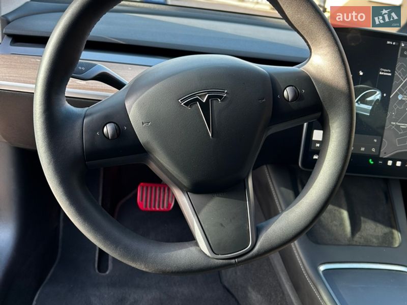 Седан Tesla Model 3 2021 в Хмельницком