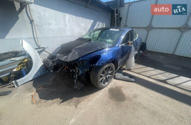 Седан Tesla Model 3 2019 в Одессе