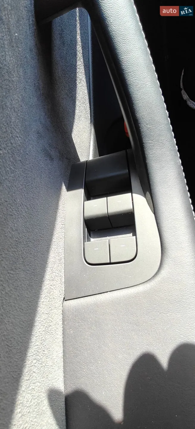 2023 Tesla Model 3 - мініатюра 33