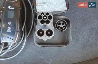 Седан Tesla Model 3 2023 в Кропивницком