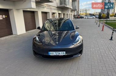 Седан Tesla Model 3 2021 в Днепре