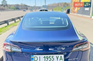 Седан Tesla Model 3 2019 в Києві