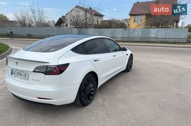 Седан Tesla Model 3 2022 в Києві