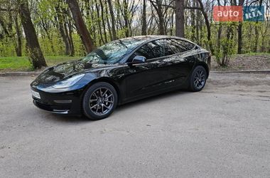 Седан Tesla Model 3 2018 в Днепре