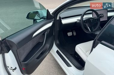 Седан Tesla Model 3 2022 в Києві