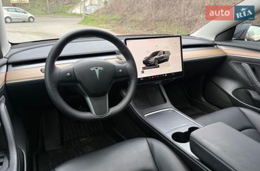 Седан Tesla Model 3 2023 в Днепре
