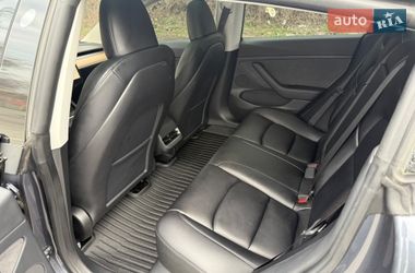 Седан Tesla Model 3 2023 в Днепре