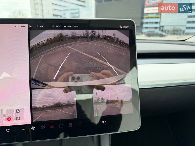 Седан Tesla Model 3 2021 в Киеве