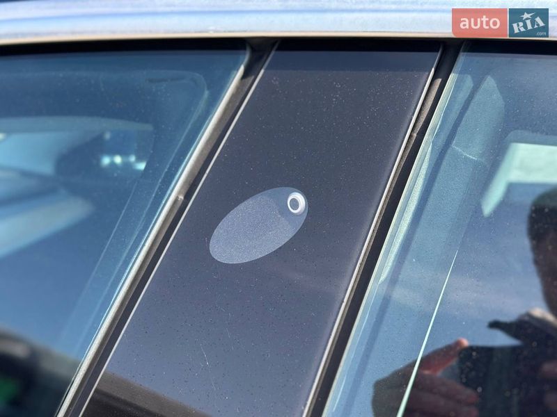 Седан Tesla Model 3 2018 в Днепре