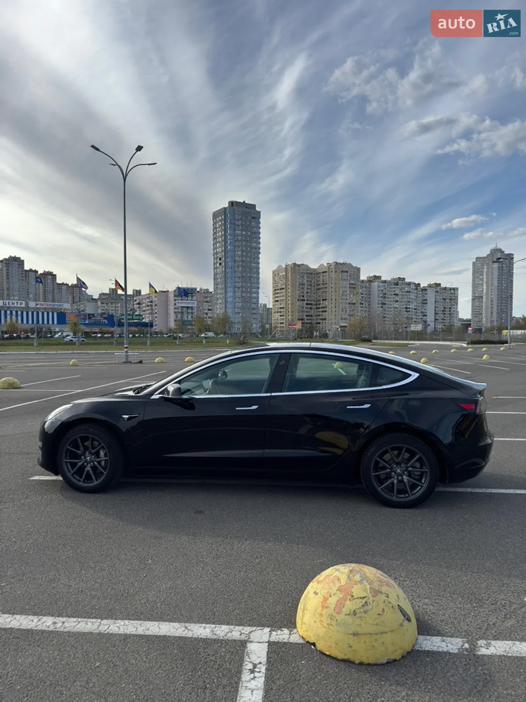2019 Tesla Model 3 - мініатюра 9