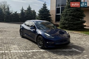 Седан Tesla Model 3 2018 в Харькове