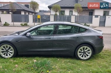 Седан Tesla Model 3 2021 в Луцьку