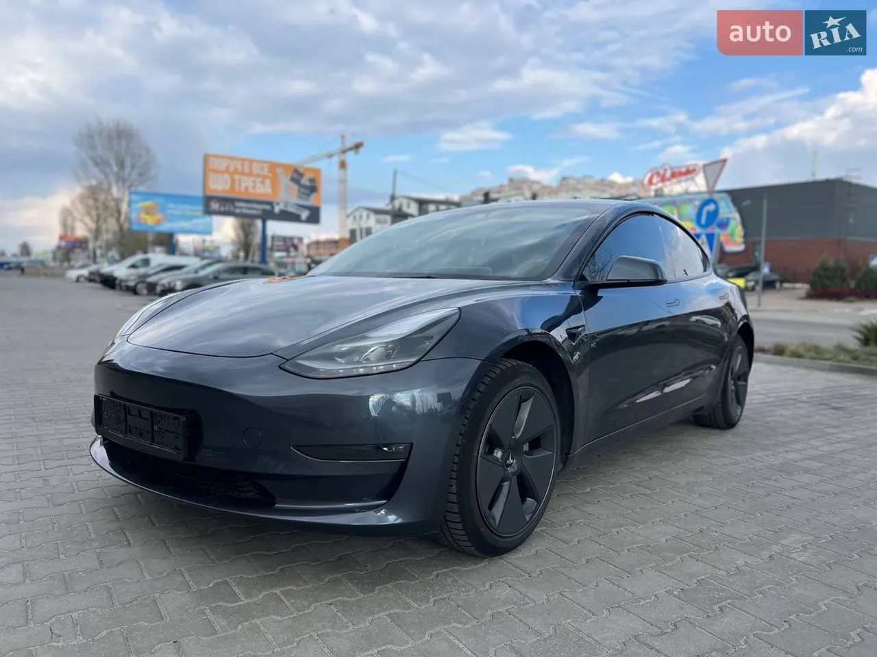 2024 Tesla Model Y - мініатюра 25