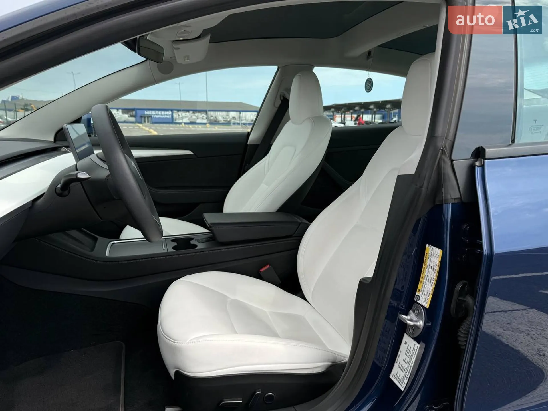2023 Tesla Model 3 - мініатюра 9