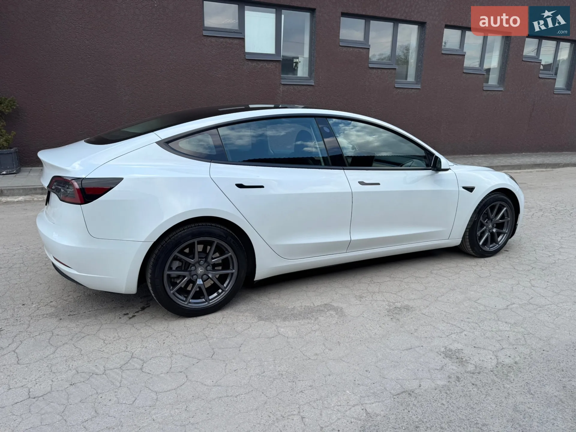 2023 Tesla Model 3 - мініатюра 10