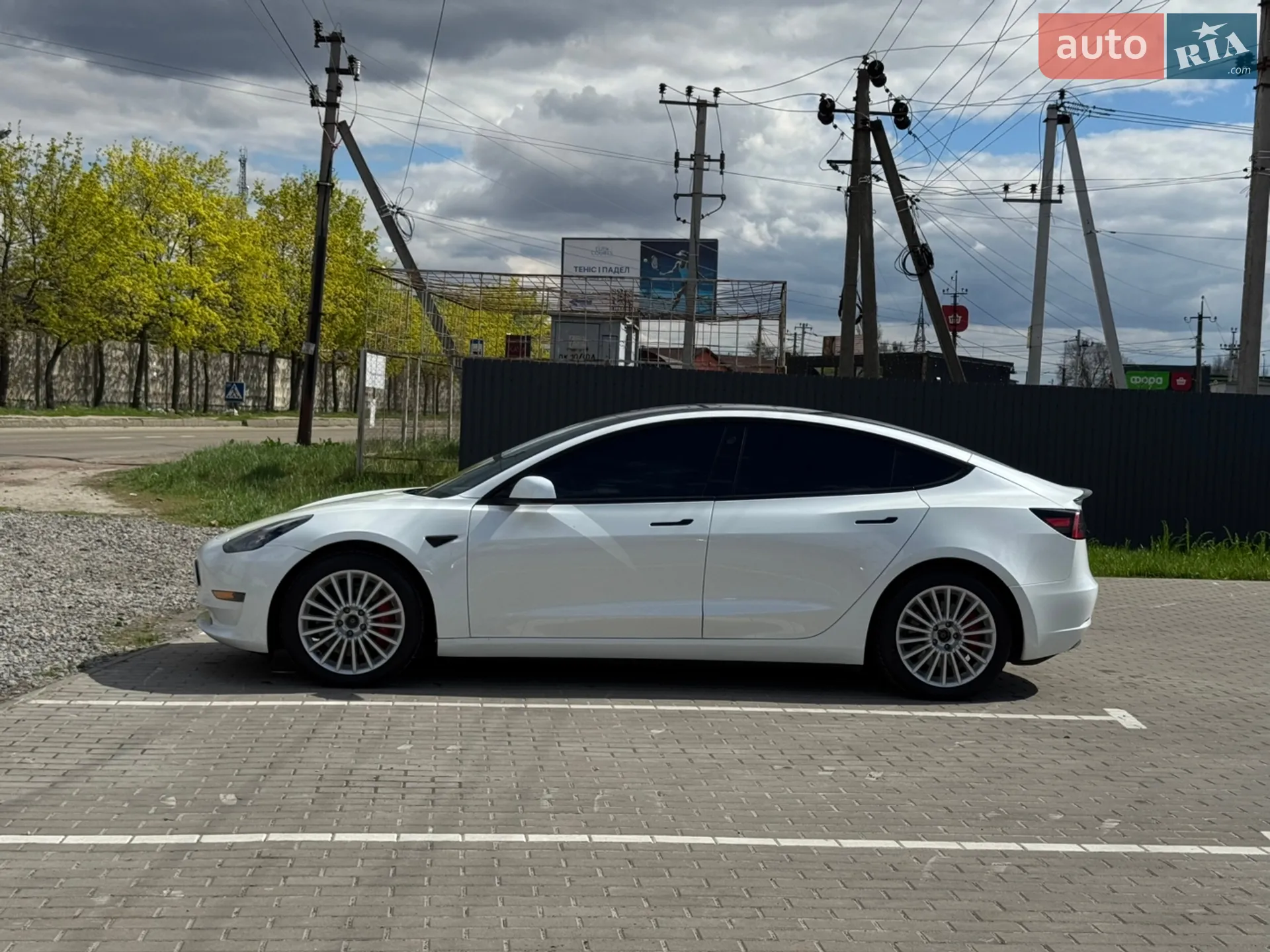 2023 Tesla Model 3 - мініатюра 16