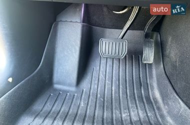 Седан Tesla Model 3 2019 в Вінниці