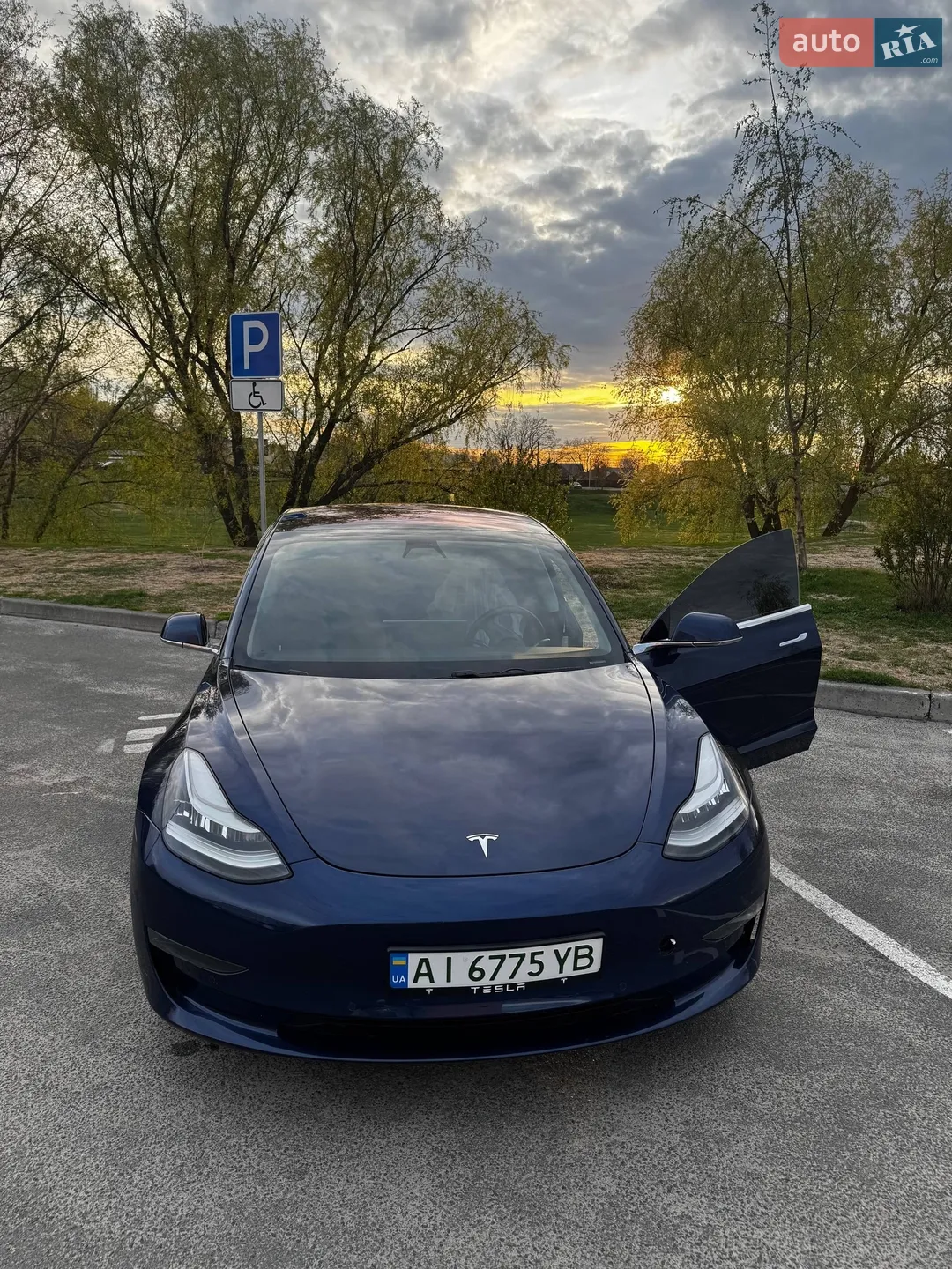 2018 Tesla Model 3 - мініатюра 3