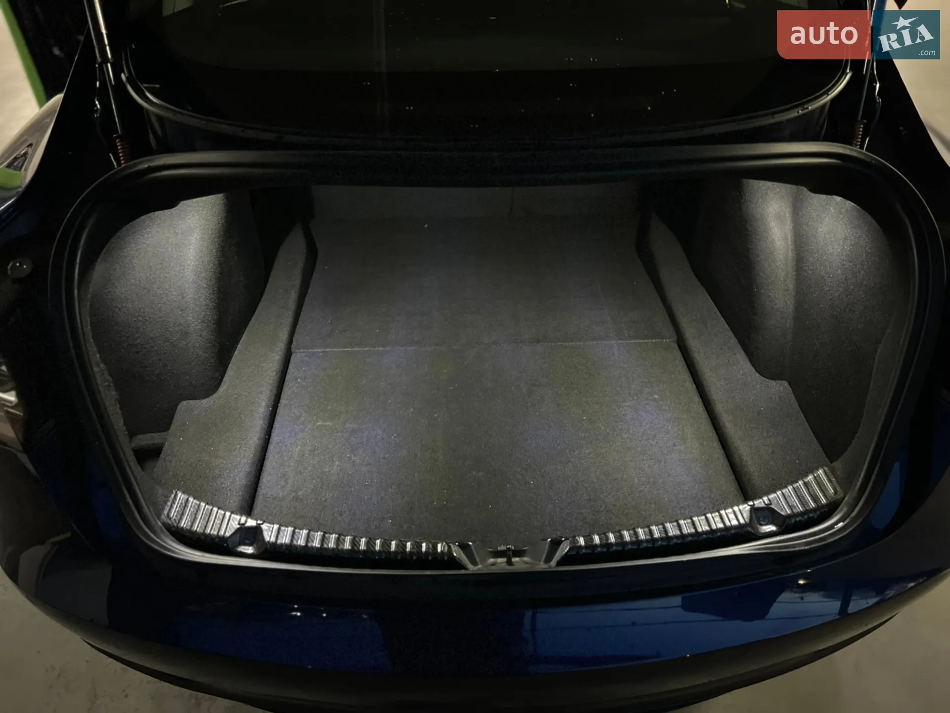 2018 Tesla Model 3 - мініатюра 10
