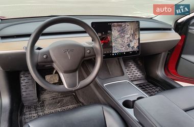 Седан Tesla Model 3 2022 в Киеве